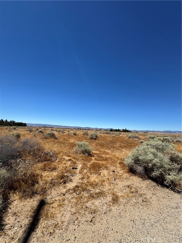 Land in Lancaster