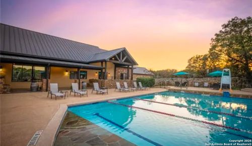857 Lorikeet Ln, New Braunfels, TX, 78132-3932 | Card Image