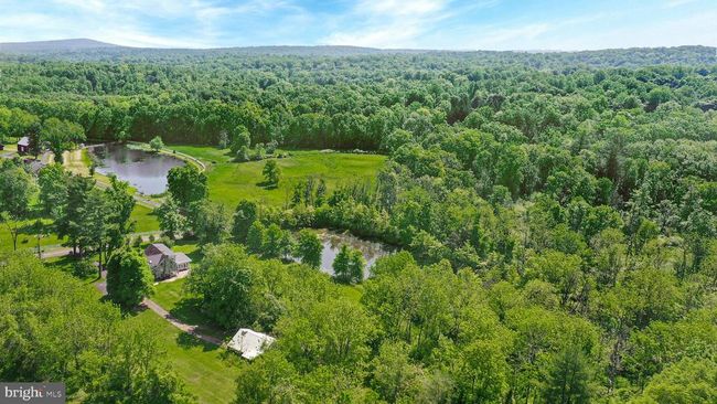210 Axe Handle Rd, House other with 3 bedrooms, 3 bathrooms and null parking in QUAKERTOWN PA | Image 38