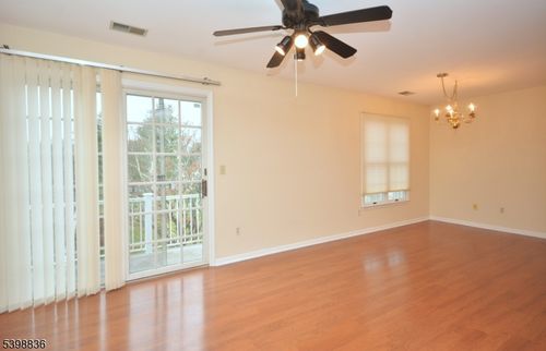 26 Smithfield Ct, Basking Ridge, NJ, 07920-2779 | Card Image