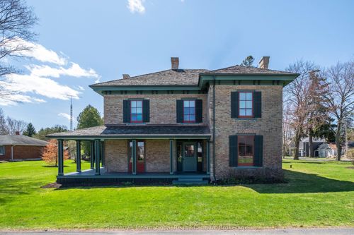 22 Lamport St, Norfolk, ON, N0E1W0 | Card Image