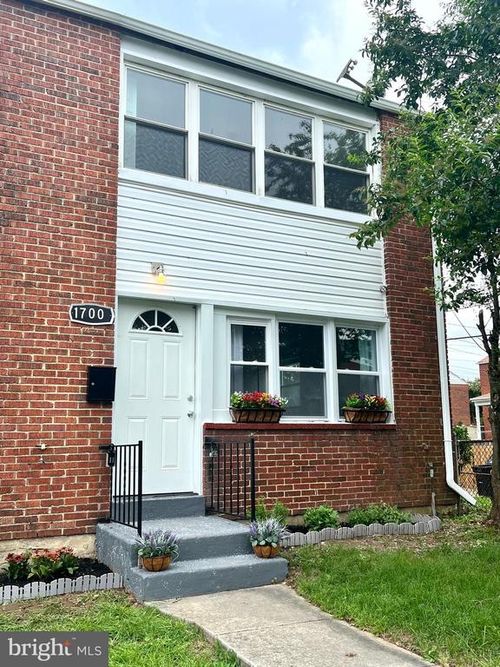 1700 Melbourne Rd, BALTIMORE, MD, 21222-4821 | Card Image