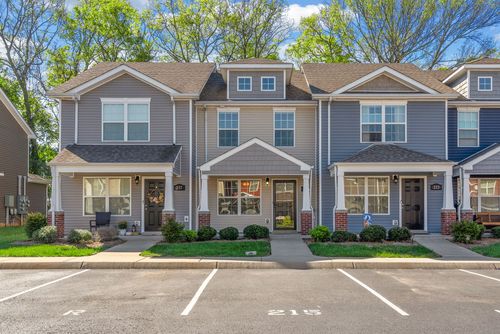 215 Alexander Blvd, Clarksville, TN, 37040-5132 | Card Image