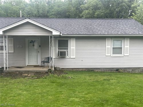 1352 Heaton Blvd, Niles, OH, 44446-1220 | Card Image