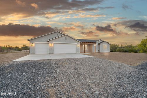 4063 W Moon Dust Trail, San Tan Valley, AZ, 85144 | Card Image