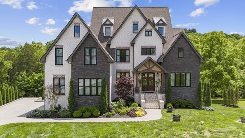 302 Cedar Hollow Ct, Lebanon, TN, 37087-2745 | Card Image