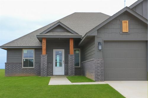 621 Honey Springs Lane, Shawnee, OK, 74804 | Card Image