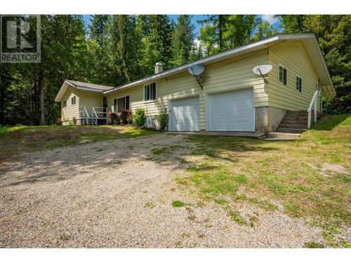 125 Beavervale Rd, Ross Spur, BC, V0G1L1 | Card Image