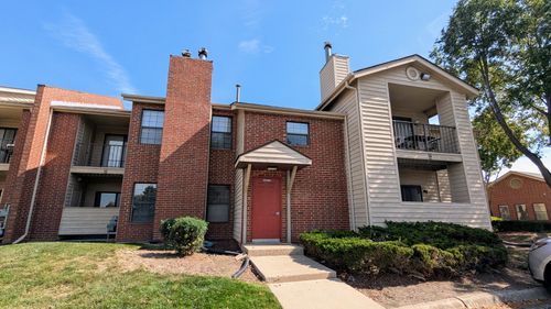 apt-104-2060 N Rand Rd, Palatine, IL, 60074-2550 | Card Image