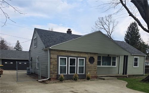 6175 Dawson Blvd, Mentor, OH, 44060-3625 | Card Image