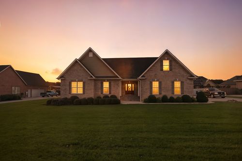 400 Settlers Trce, Tullahoma, TN, 37388-8874 | Card Image
