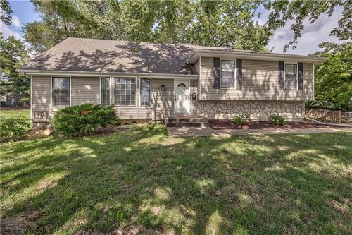 5428 W 102nd St, Overland Park, KS, 66207-3175 | Card Image