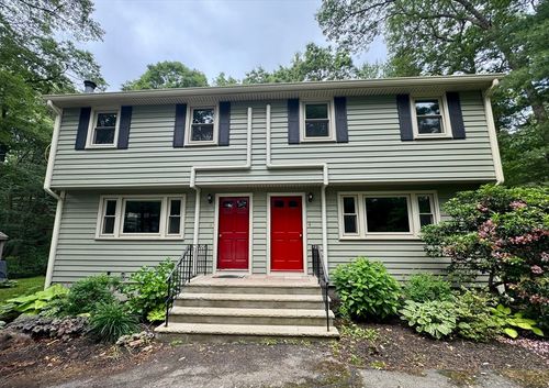 0-4 Link St, Foxboro, MA, 02035-2271 | Card Image