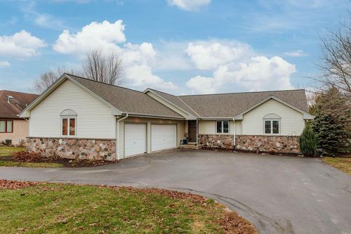 N4819 Sinissippi Point Road, HUSTISFORD, WI, 53039 | Card Image