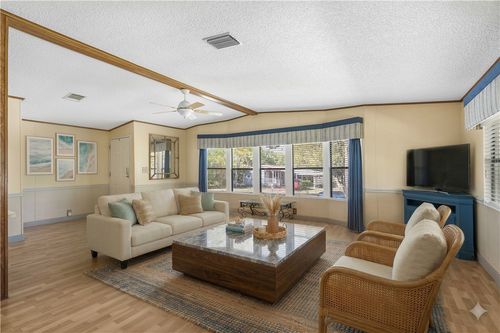 7635 Blackhawk Rd, Micco, FL, 32976-7722 | Card Image