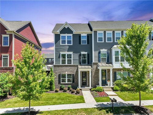 521 Tuscarora Rd, Mars, PA, 16046-4075 | Card Image