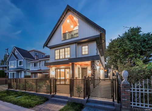 1-5150 Spencer St, Vancouver, BC, V5R4A3 | Card Image