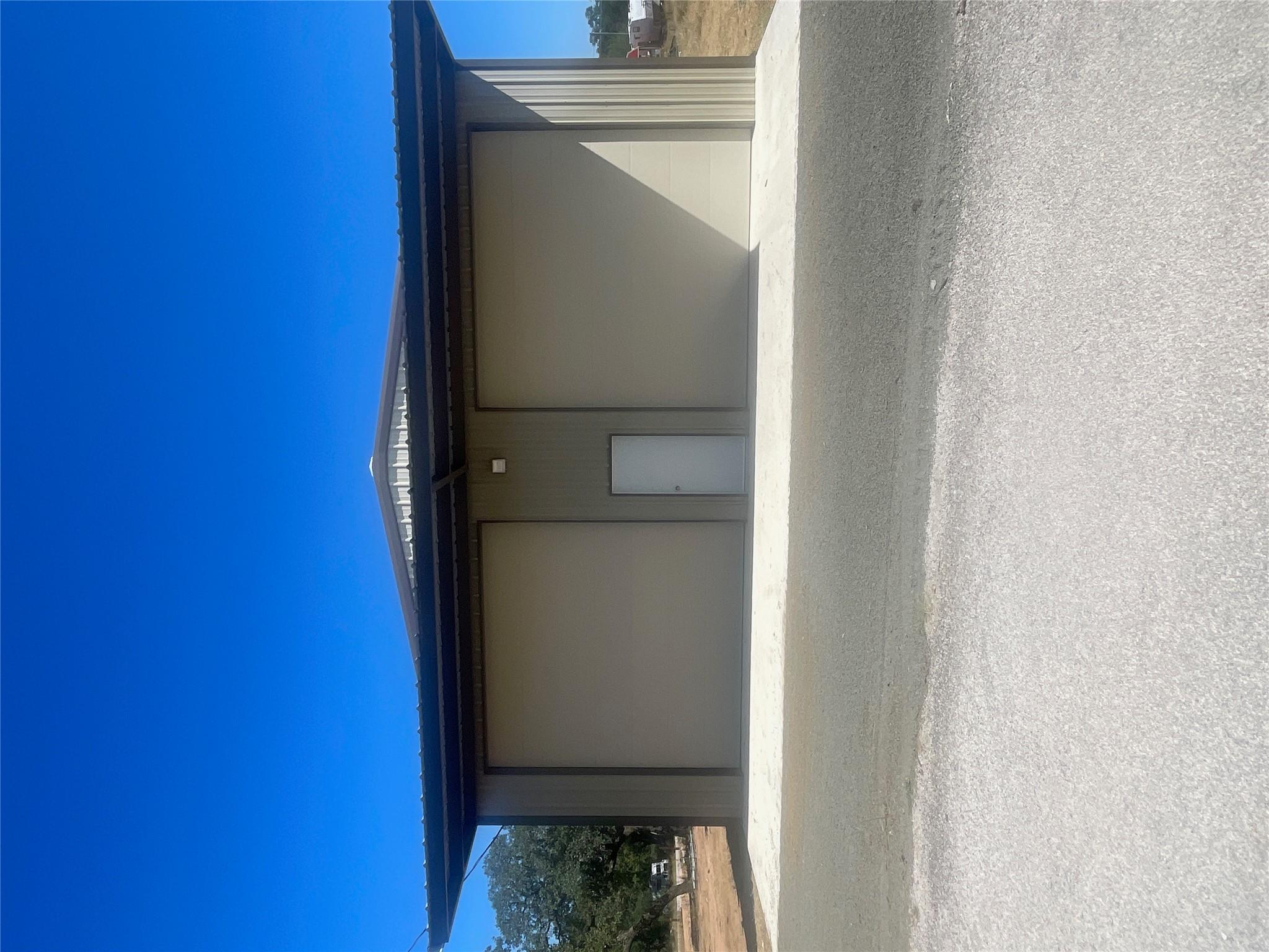 Land in Kingsland 3