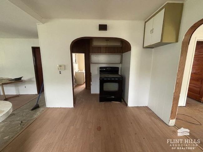 202 S A St, House other with 2 bedrooms, 1 bathrooms and null parking in Herington KS | Image 10