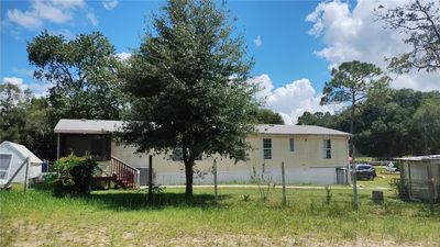 203 Vancouver Circle, House other with 4 bedrooms, 2 bathrooms and null parking in Interlachen FL | Image 2