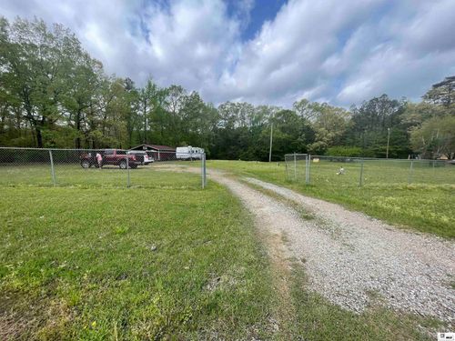 9295 Highway 4 W, Grayson, LA, 71435-3641 | Card Image