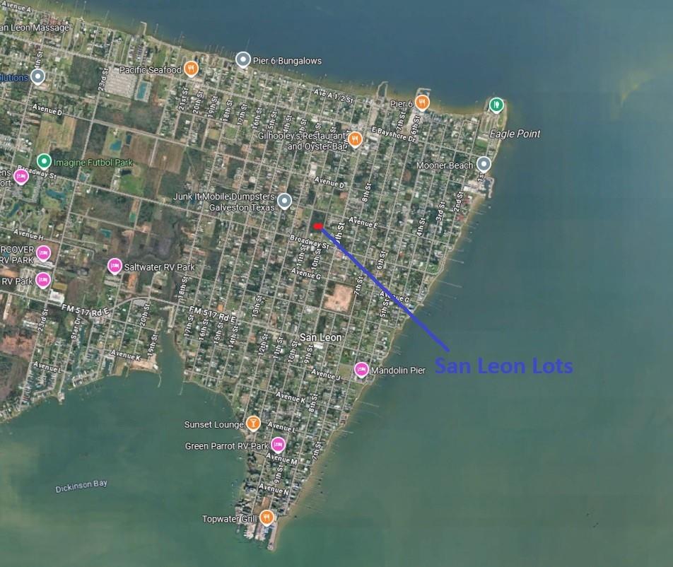 Land in San Leon