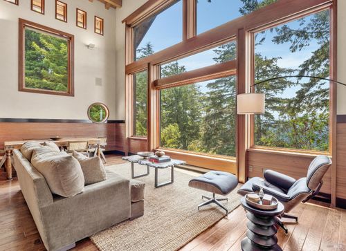 46900 Gypsy Flat Rd, Gualala, CA, 95445-8512 | Card Image