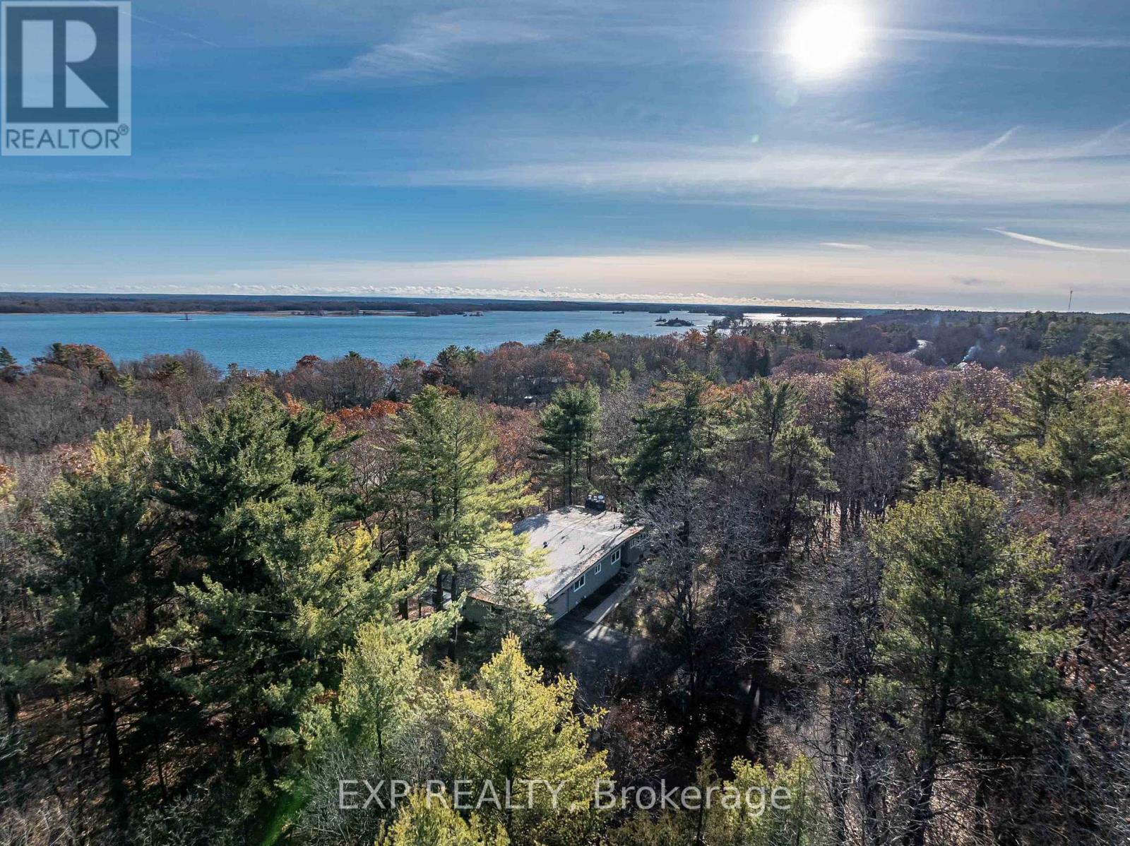 Residential in Leeds and the Thousand Islands 5