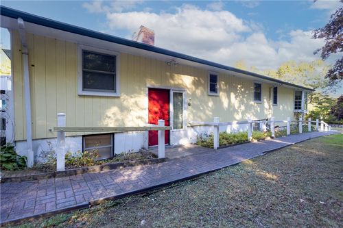 576 Moose Hill St, Sharon, MA, 02067-1030 | Card Image