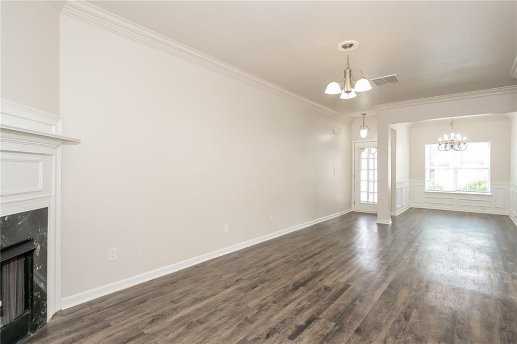 Residential in Oakwood 4