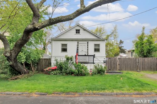 85 Drome Ave, Stratford, CT, 06615-6667 | Card Image