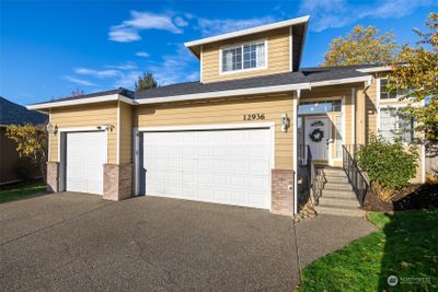 12936 Se 306th Court, House other with 3 bedrooms, 1 bathrooms and 3 parking in Auburn WA | Image 1