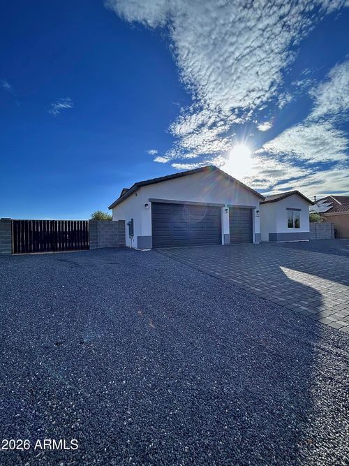 14894 S Oakmont Dr, Arizona City, AZ, 85123-6604 | Card Image
