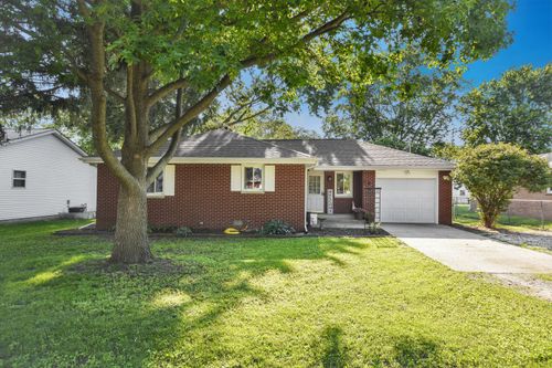 501 S Walnut St, Bondville, IL, 61815-3449 | Card Image