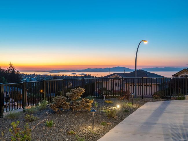 5391 Kenwill Dr, House other with 6 bedrooms, 6 bathrooms and 4 parking in Nanaimo BC | Image 81