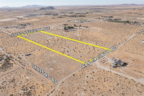 4572416 Saint Anthony Ave, Adelanto, CA, 92301 | Card Image