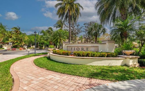 e-3210 Myrtlewood Cir E, Palm Beach Gardens, FL, 33418-6717 | Card Image