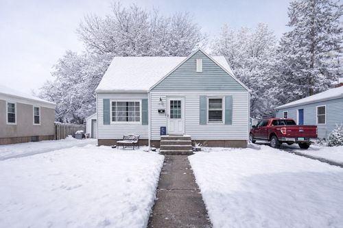 1538 10th St N, Fargo, ND, 58102-2212 | Card Image