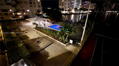 apt-906-2750 183rd St, Aventura, FL, 33160-2119 | Card Image