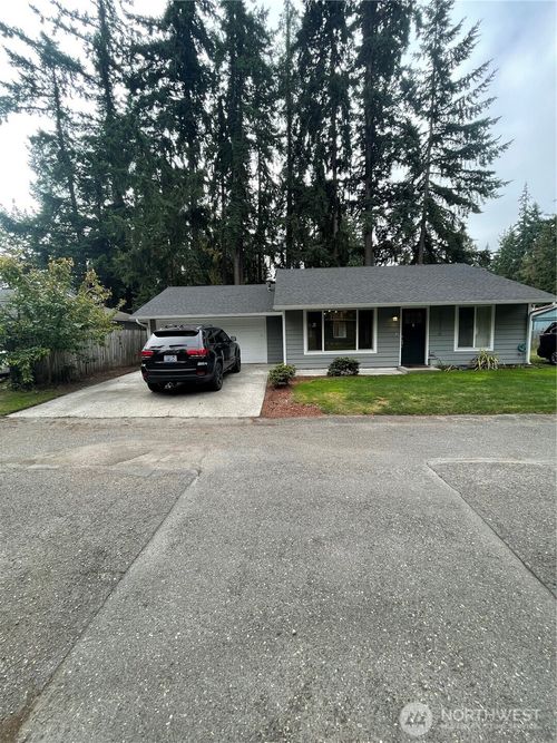 26216 195th Pl Se, Covington, WA, 98042-5011 | Card Image