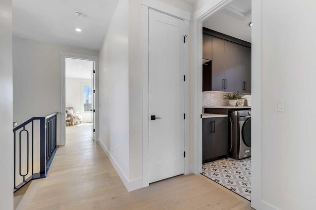 42 Collingwood Place Nw, House other with 5 bedrooms, 4 bathrooms and 2 parking in Calgary AB | Image 34