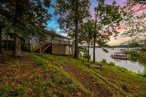 1706 Gold Nugget Pt, Prosperity, SC, 29127-9627 | Card Image