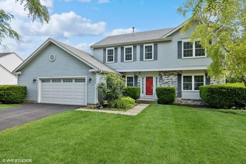 2131 Stewart Ln, West Dundee, IL, 60118-3320 | Card Image