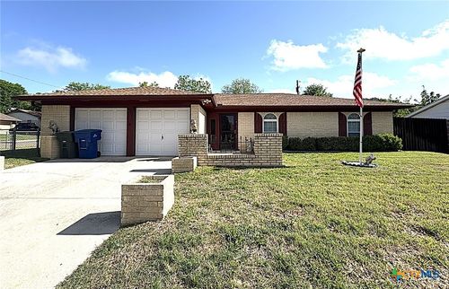 1613 Velma Ave, Copperas Cove, TX, 76522-4165 | Card Image