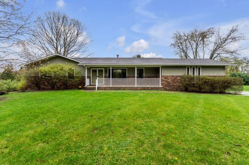 8020 Kurtland Ct, Dexter, MI, 48130-9727 | Card Image