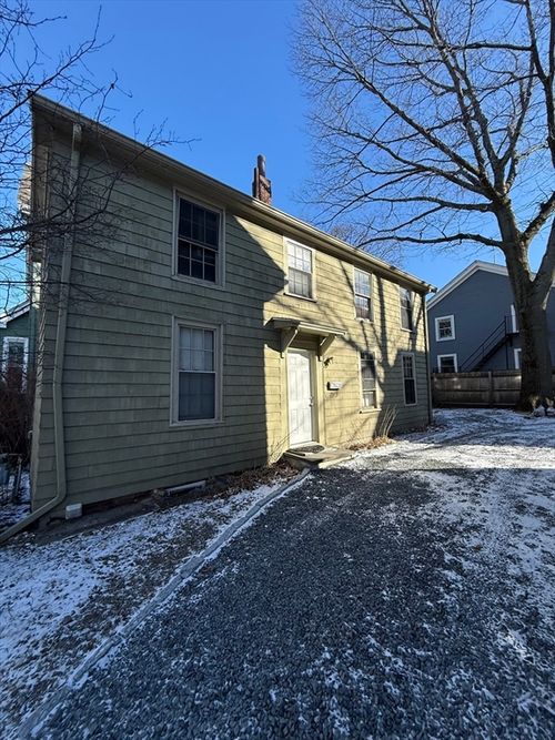 26-26 Andrew St, Cambridge, MA, 02139-4410 | Card Image