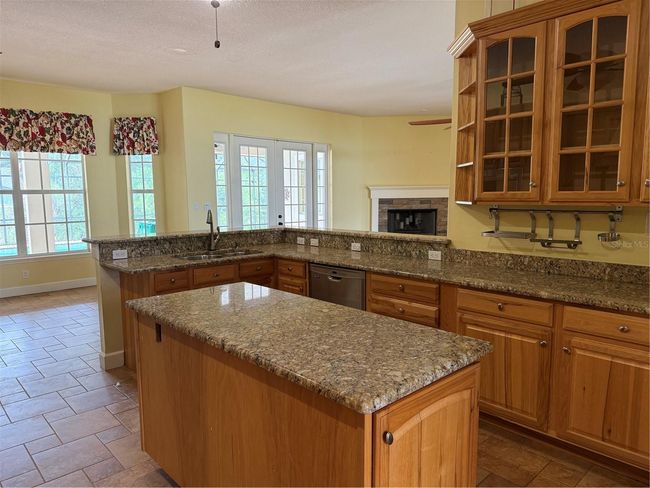 Island Kitchen | Image 10