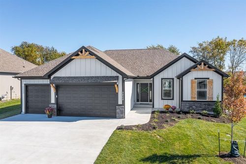 3413 129th St, Kansas City, KS, 66109 | Card Image