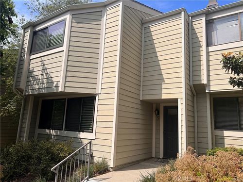 5 Moonrise Ct, Newport Beach, CA, 92663-2103 | Card Image