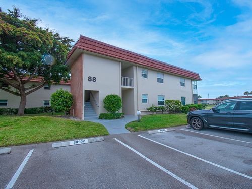 201-88 Crooked Tree Ln, VERO BEACH, FL, 32962-3034 | Card Image